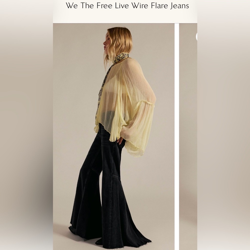 Free People/We The Free - "Live Wire Flare Jeans”- 27 - short